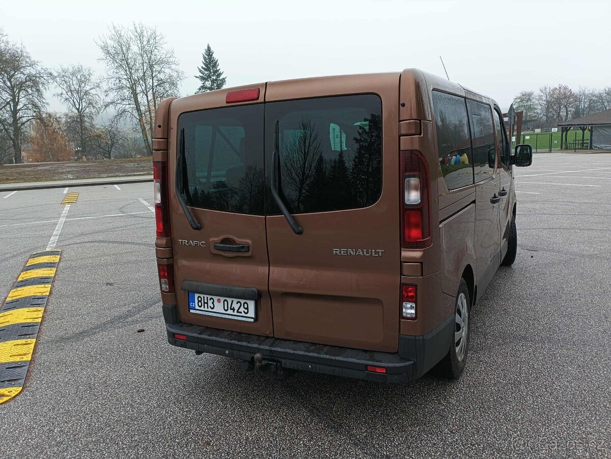 Renault Trafic 1,6 dCi 8míst - 6