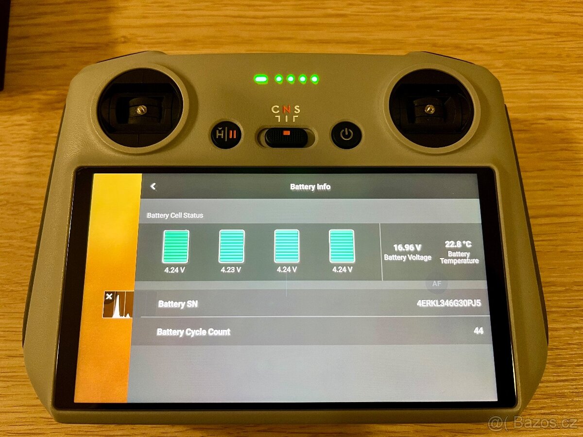 DJI Mavic 3 Classic s DJI RC - 6