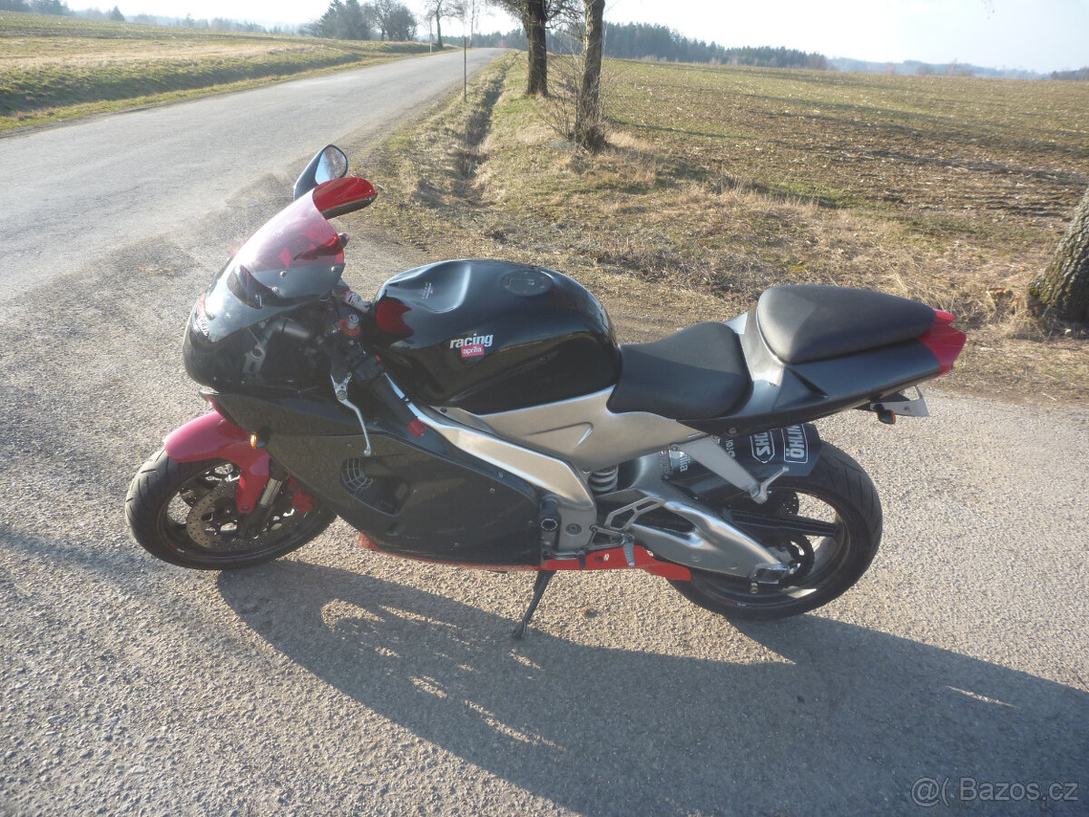 Aprilia rsv 1000 - 6