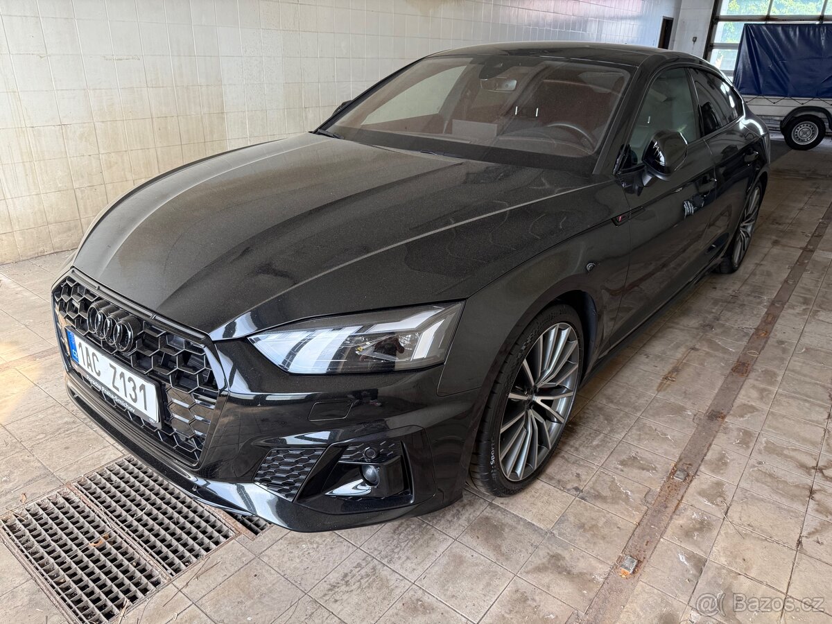 Audi A5 45TFSI quatro sline laser - 6