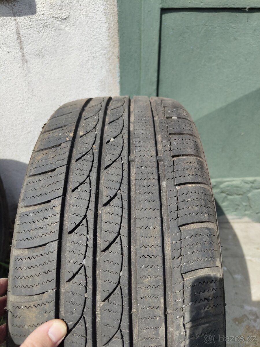 Zimní pneu 205/45r16 - 6