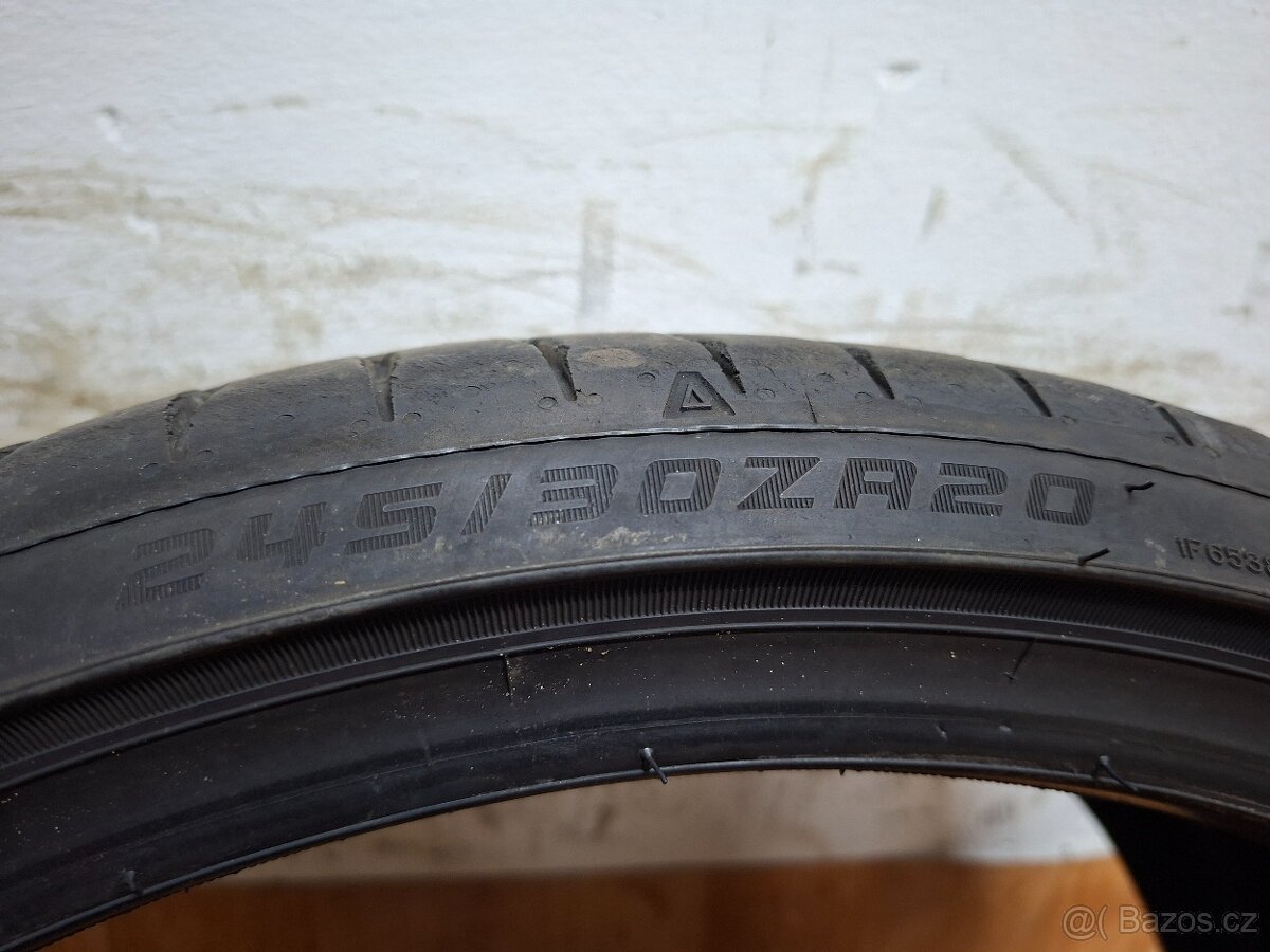 Letní pneu 245/30/20 Falken - 6