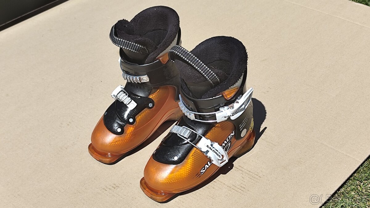 Prodám dětské lyže 100cm a boty vel. 19/19,5 - 240mm - 6