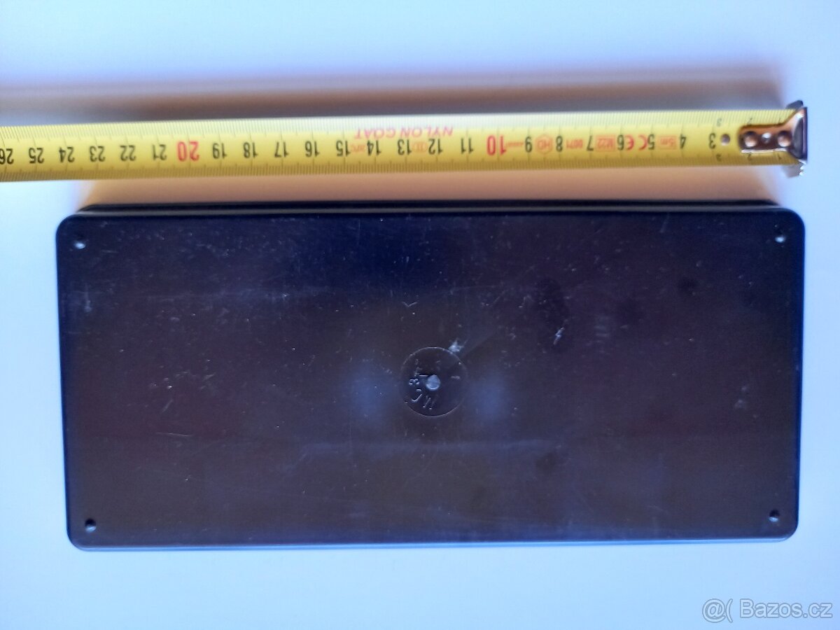 Staré kancelářské potřeby - děrovačka, organizér - 6