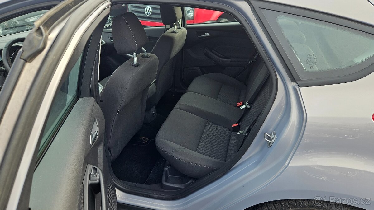 Ford Focus 1,0i EcoBoost - 6