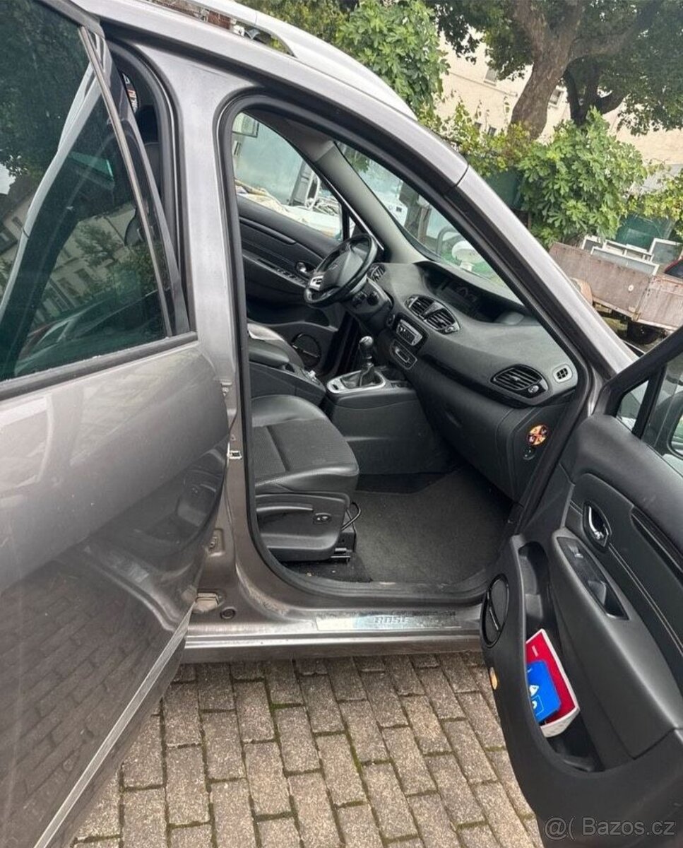Renault Grand Scenic III nahradni dily 2.0 Dci - 6
