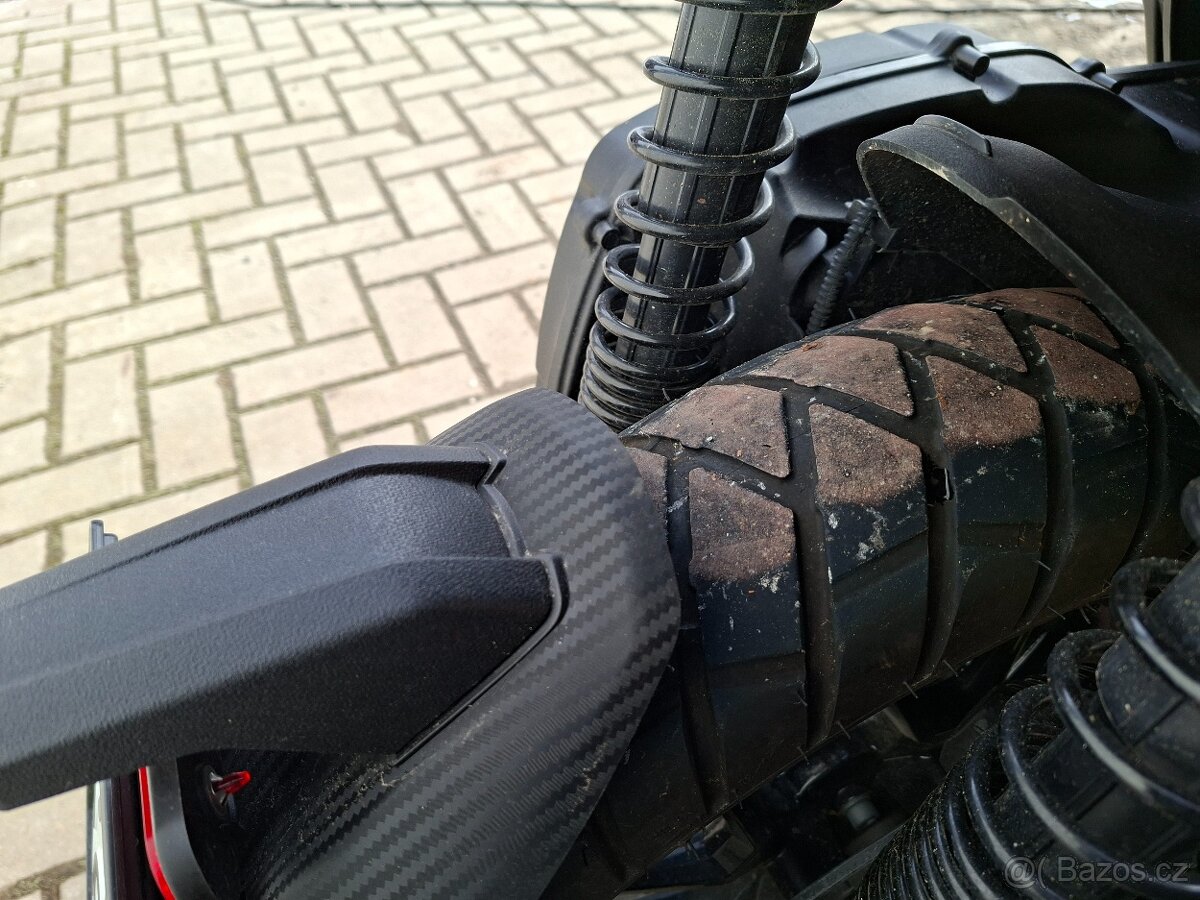 Aprilia SR GT 125 - 6