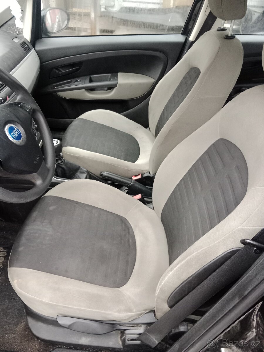 Fiat Grande Punto - 6