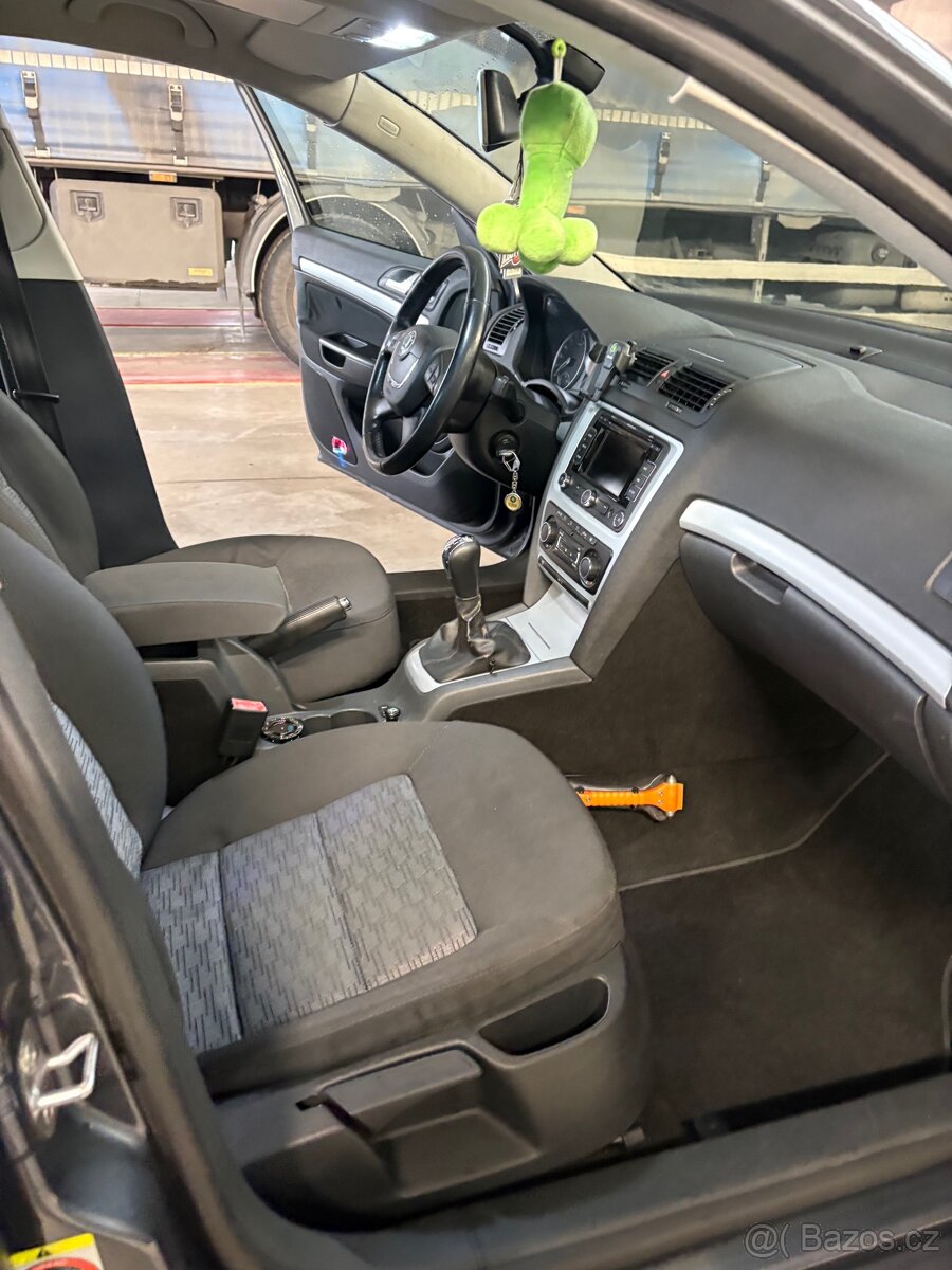 Škoda Octavia 2 facelift - 6