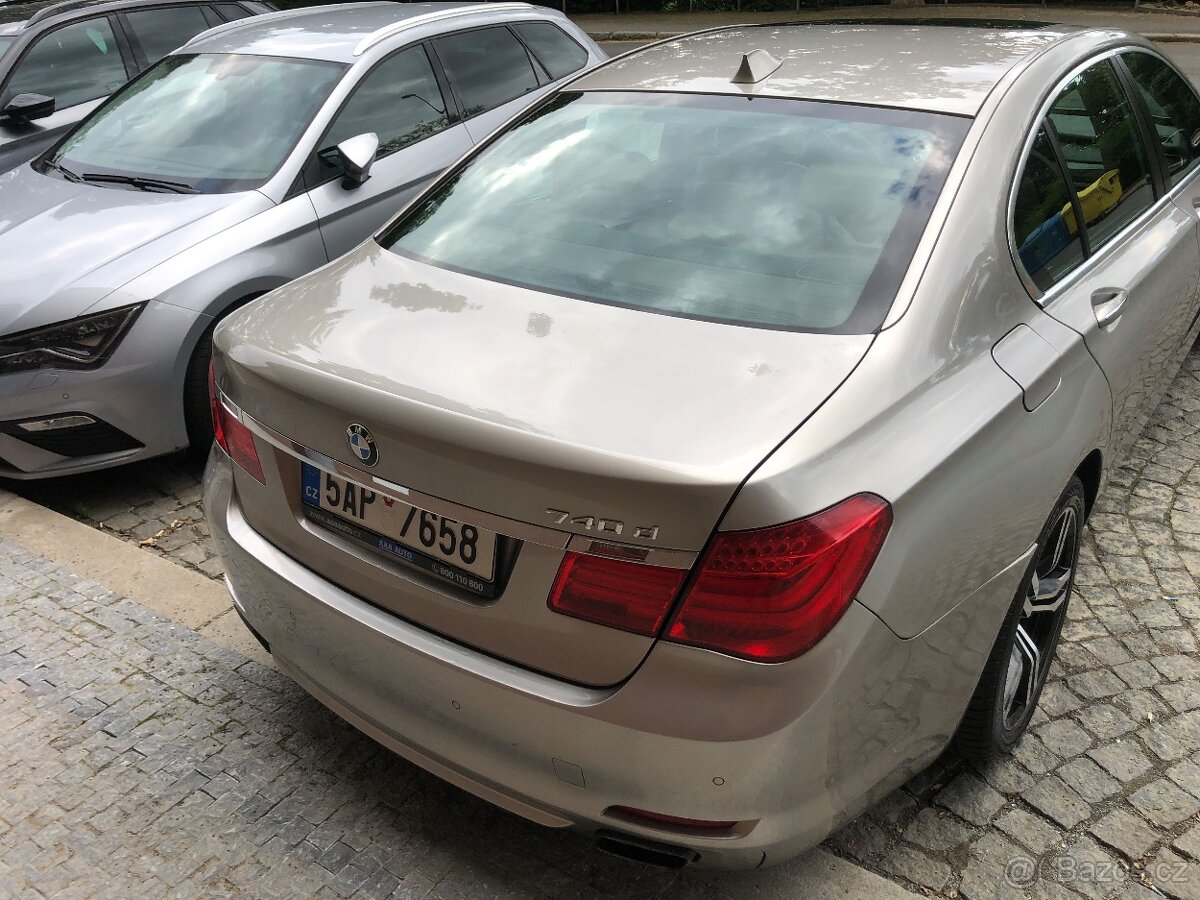 BMW 740d xDrive F01 - 6
