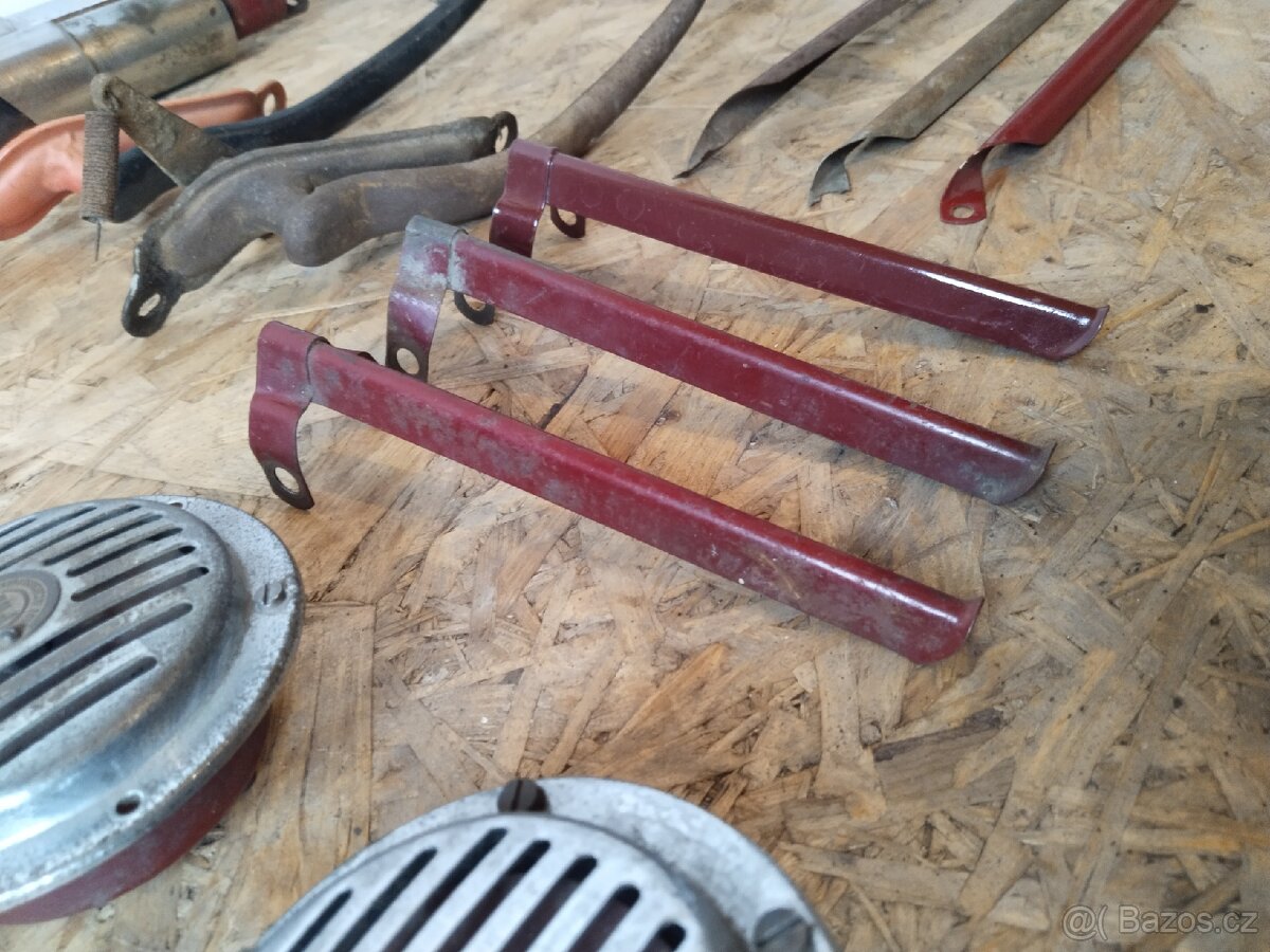 Jawa kývačka, panelka, ČZ - 6