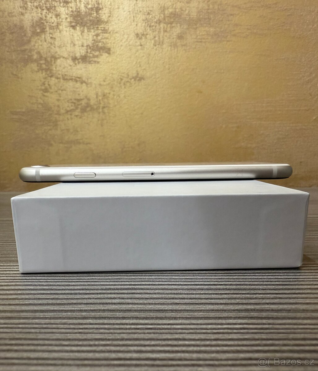 Apple iPhone SE 2022 128GB bílá, TOP stav, baterie 100% - 6