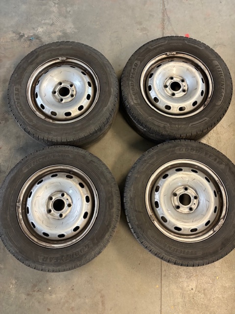 Originál kola Renault Trafic III - 6