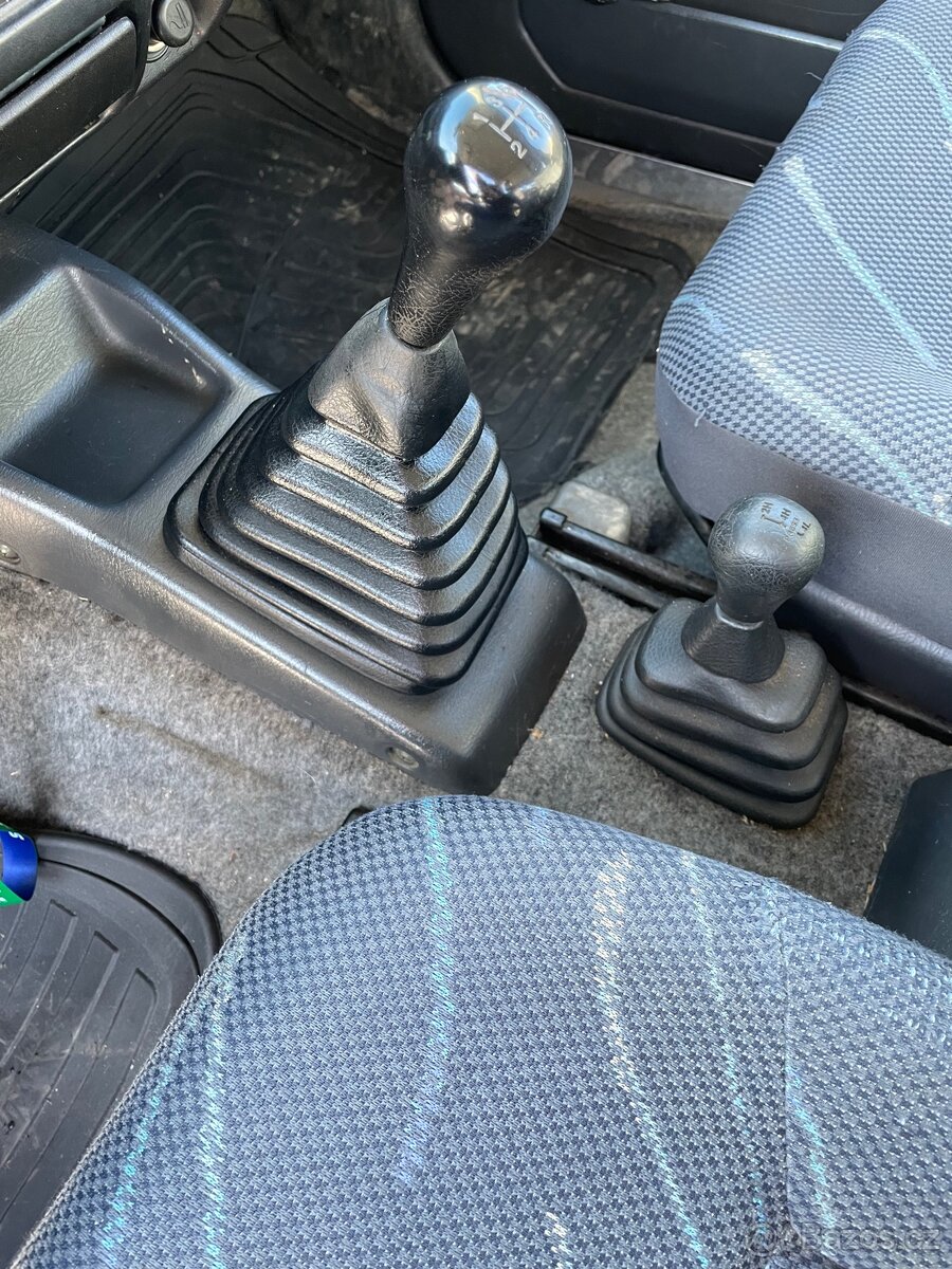 Suzuki Jimny 1.3 4x4 60kW - 6