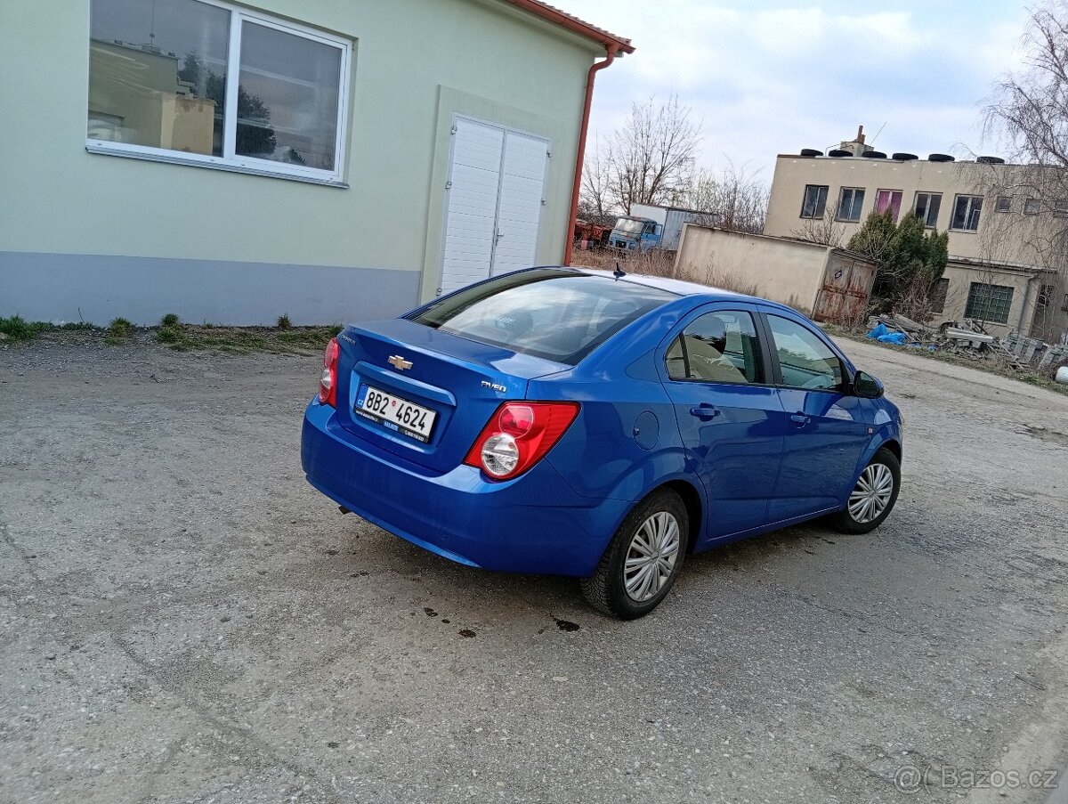 Chevrolet aveo T300 rok 2012 - 6