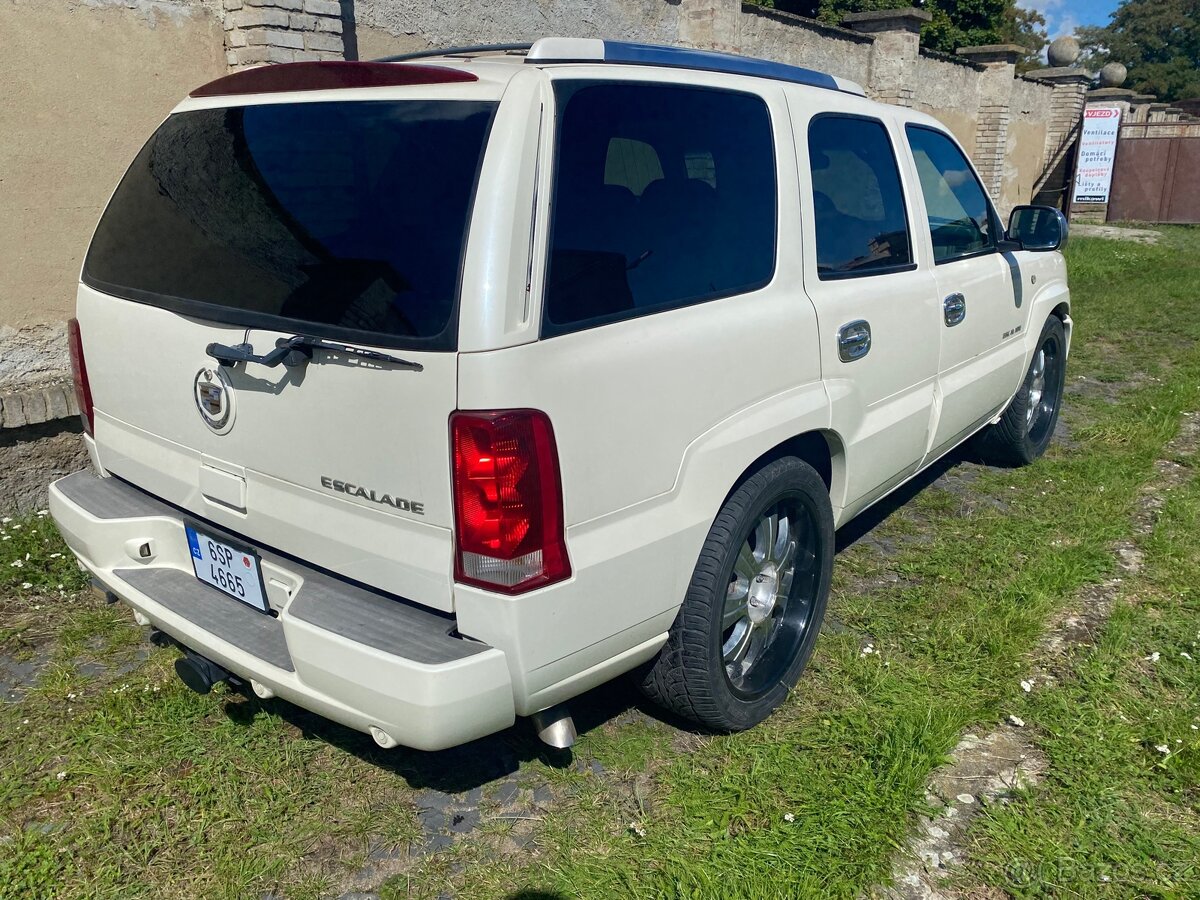 Cadillac Escalade 6.0 AWD 95.000 km - 6