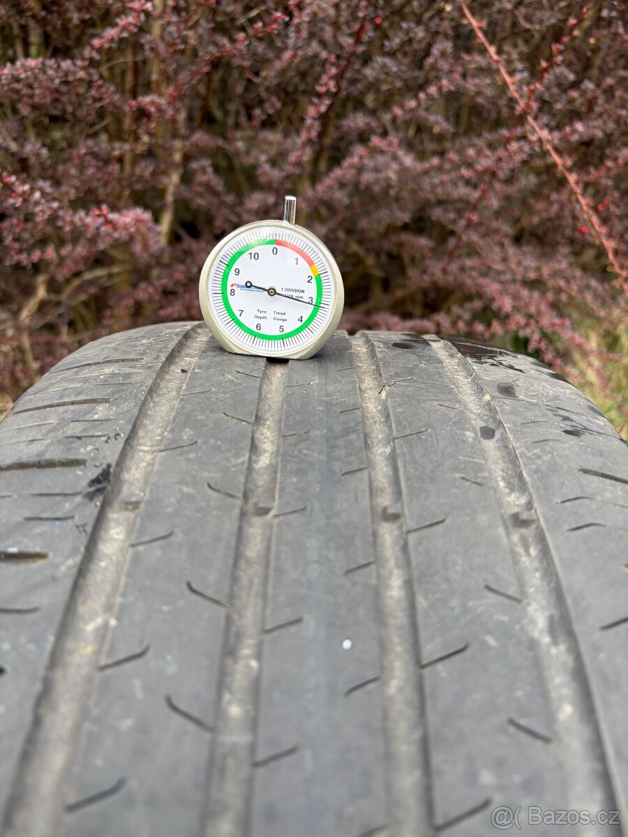 Letní pneu Continental 235/45 R18 - 6