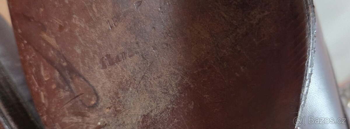 Staré vojenské kožené boty od Bati. - 6