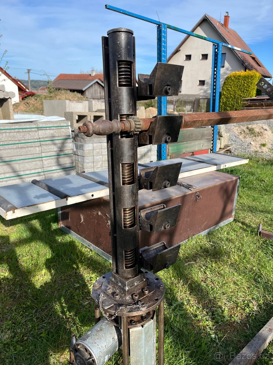 Masivní gril nad ohniště - 6