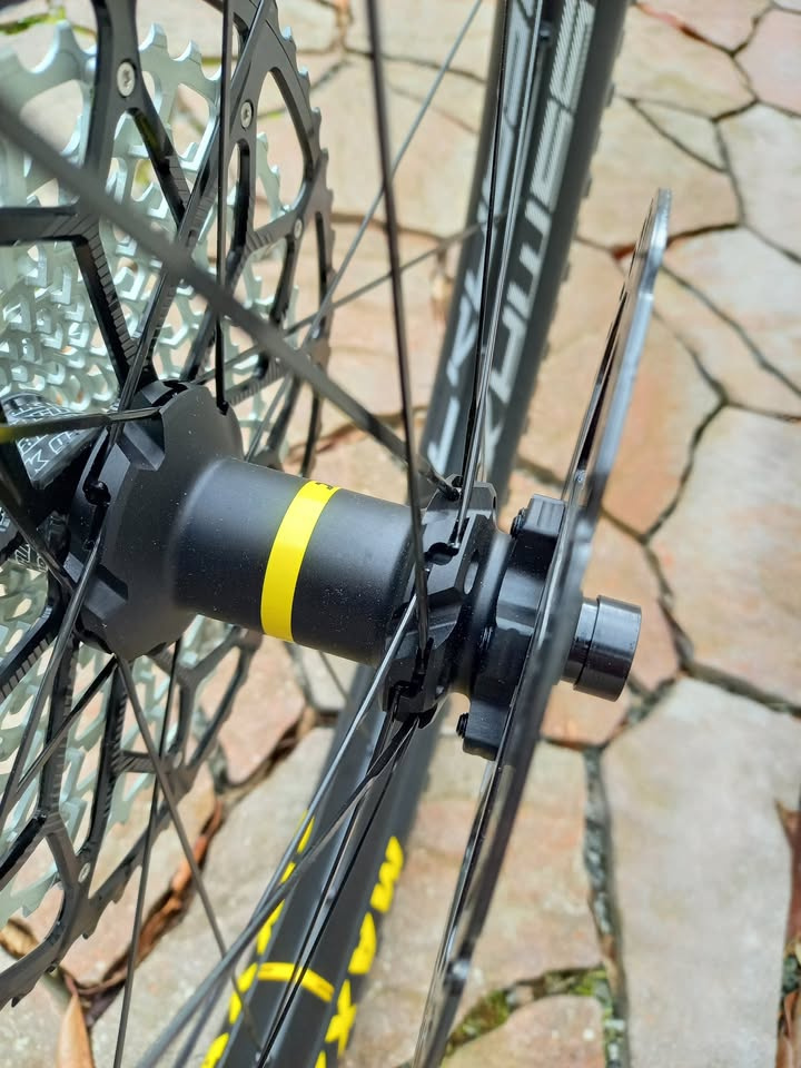 MAVIC Crossmax 27.5" 6D XD Boost - NOVÉ - 6