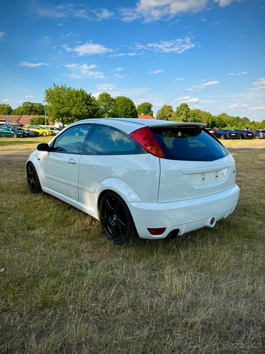 Ford Focus RS MK1 - 6