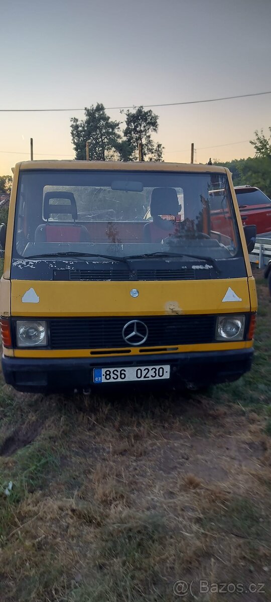 Mercedes, MB 100 D - 6