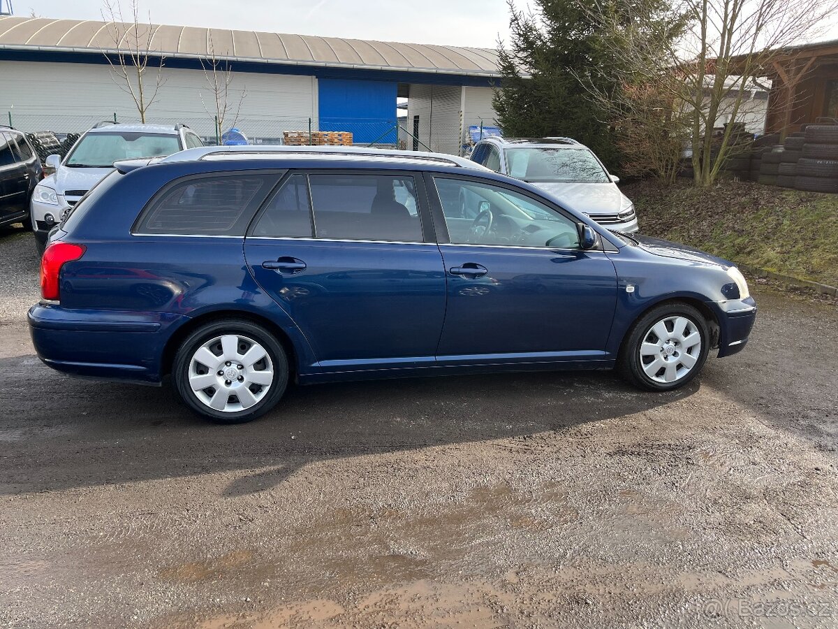 Toyota Avensis 1.8 VVTI - 6