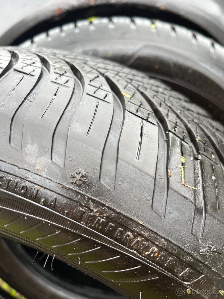 zimní pneu 215/55R17 - 6