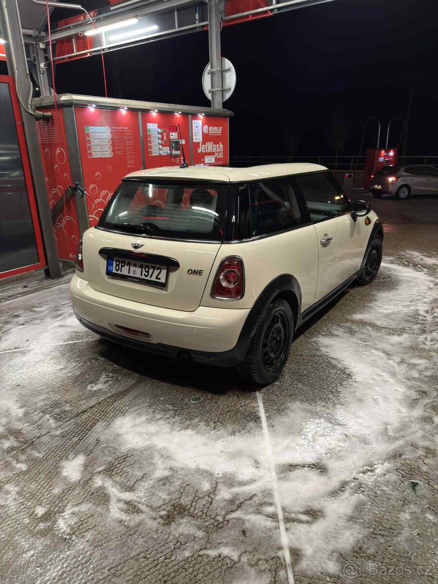 Mini cooper one R56 - 6