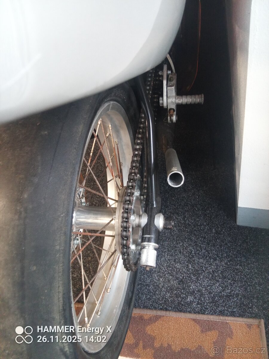 Jawa 350 soutěžní silniční - 6