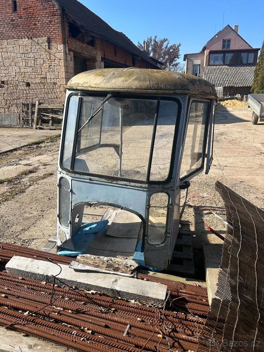 Rám, kabina, kapota Zetor 4011 - 6