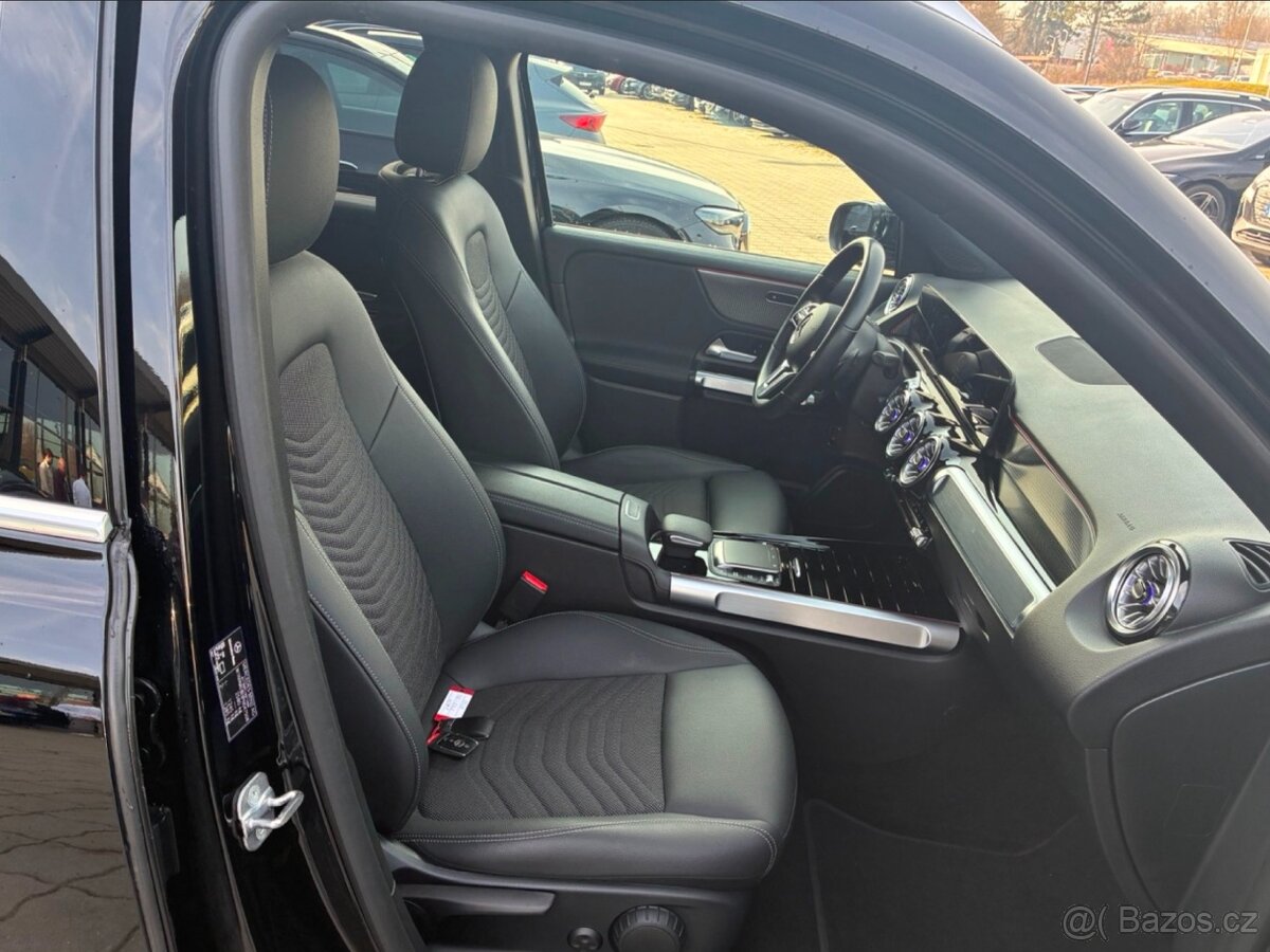 Mercedes-Benz EQB 300 Progressive 4MATIC - 6