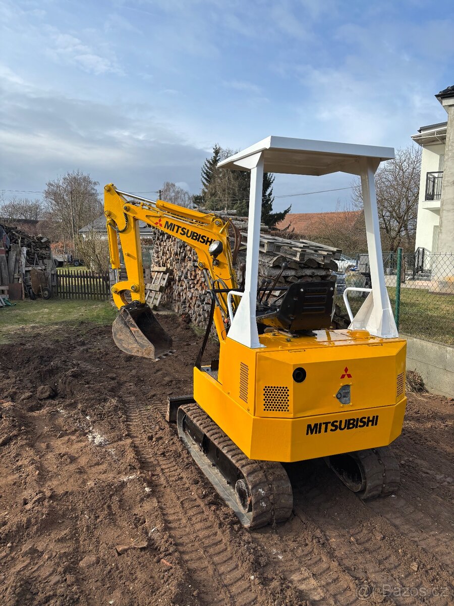 Japonský minibagr 1.5t Mitsubishi, velmi dobrý stav - 6
