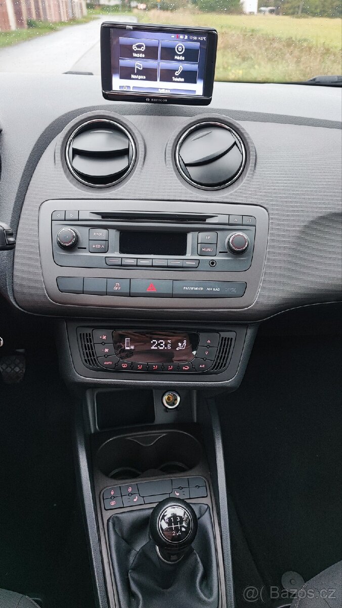 Seat Ibiza 1,2htp 2013 - 6