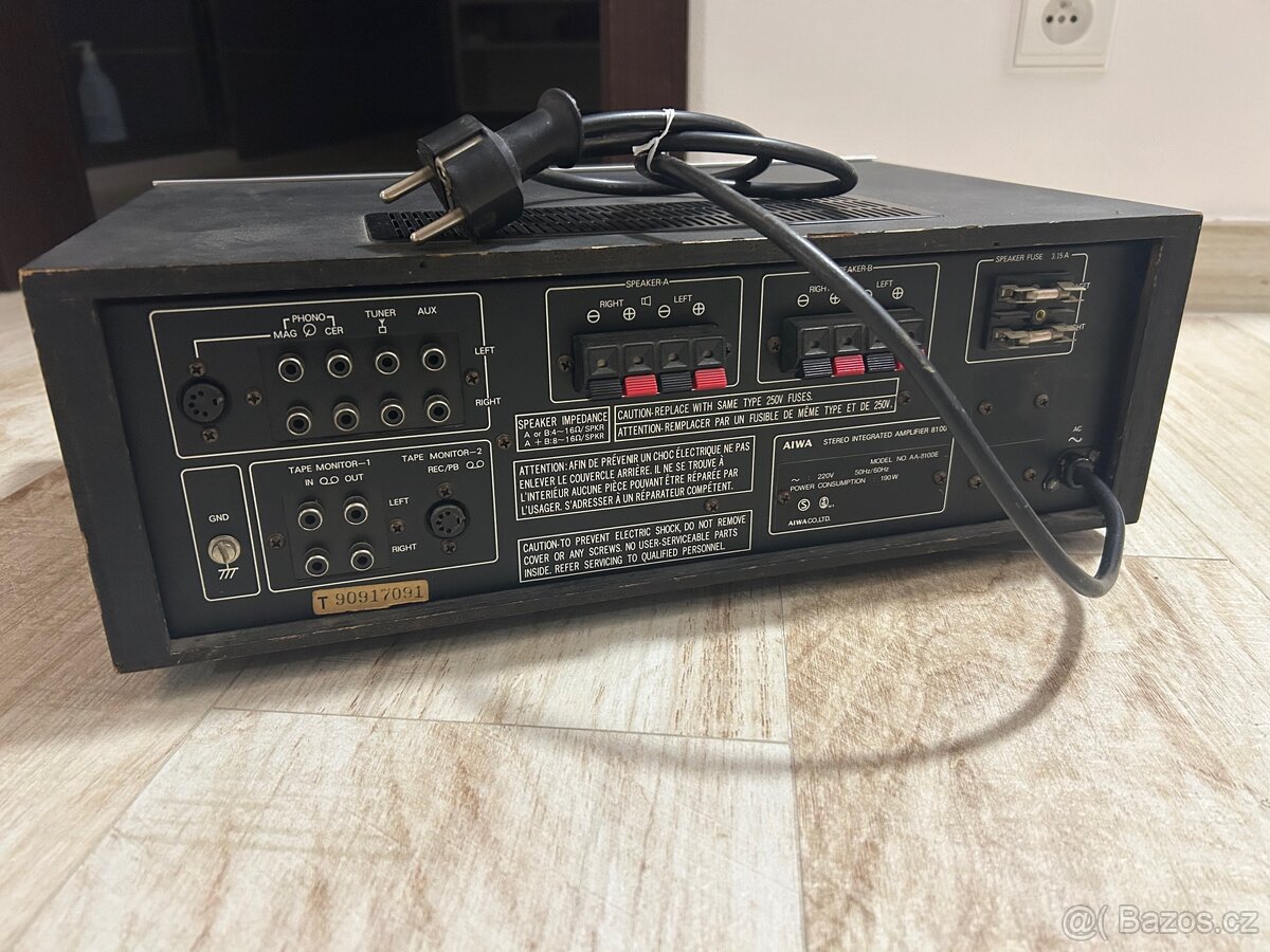 AIWA 8100 stereo zesilovač - 6