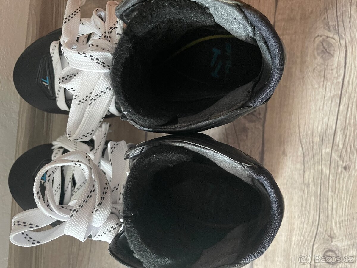 Profesionální brankářské brusle True Custom Two Piece - 6