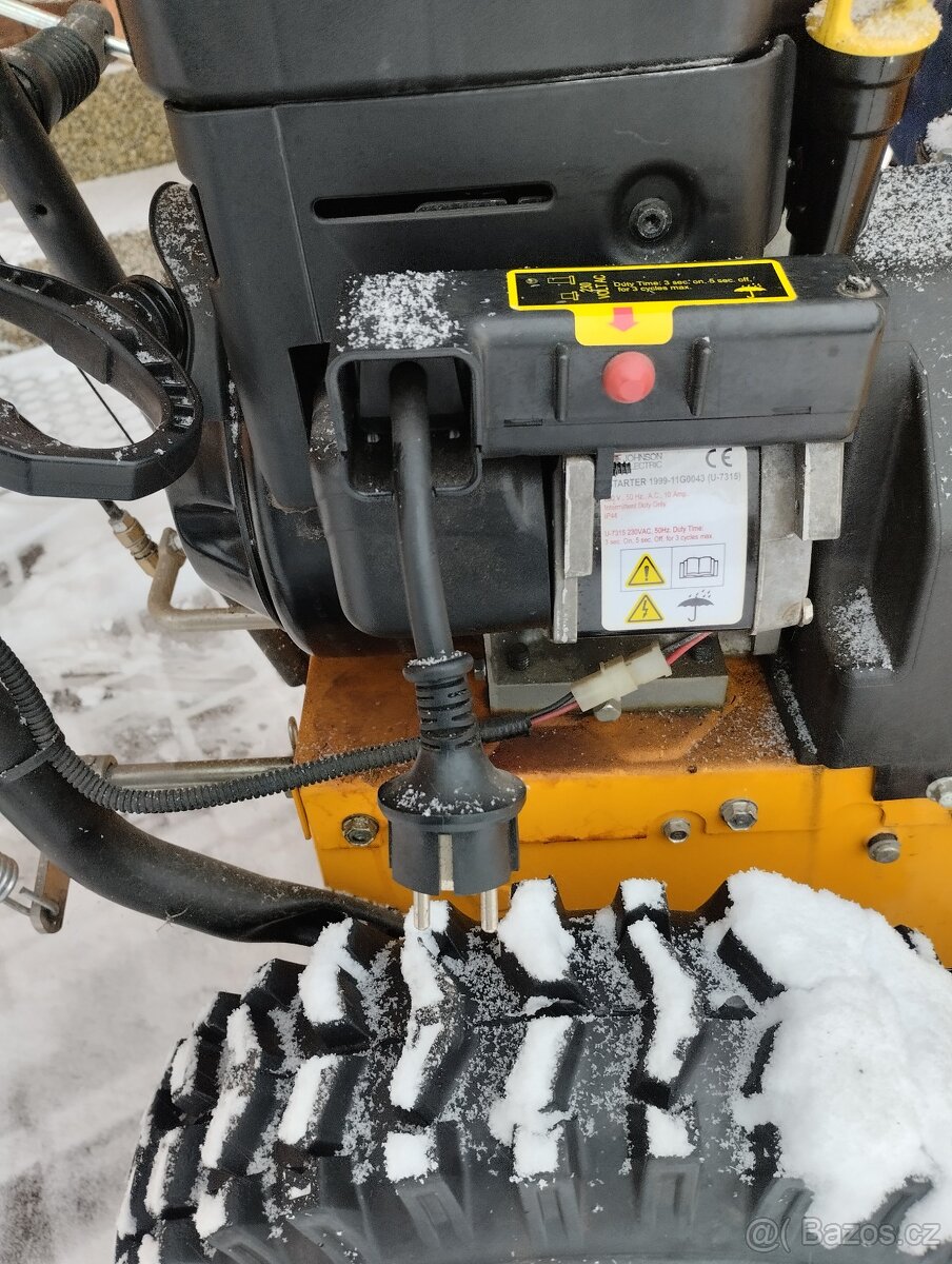 Sněhová fréza STIGA - 6