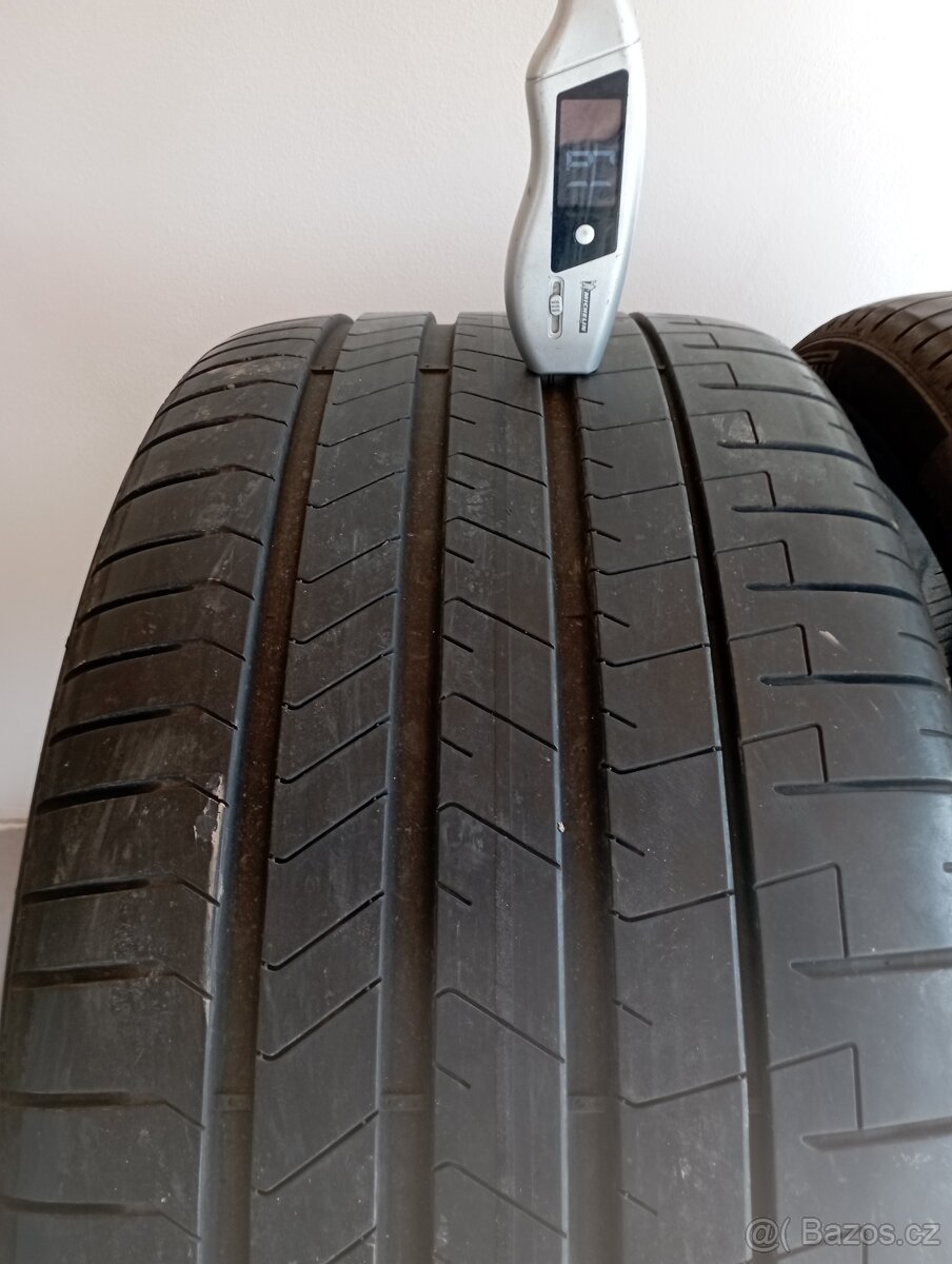 315/30 R22 107 Y Pirelli Pzero letní - 6