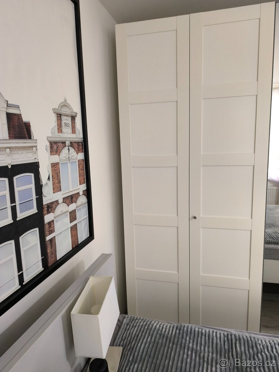 Prodám šatní skříň IKEA PAX - 6