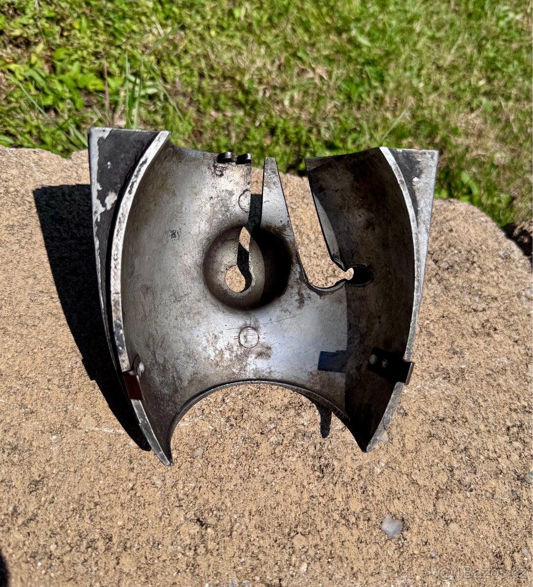 Jawa 250 pérák FJ - kryt karburátoru - 6