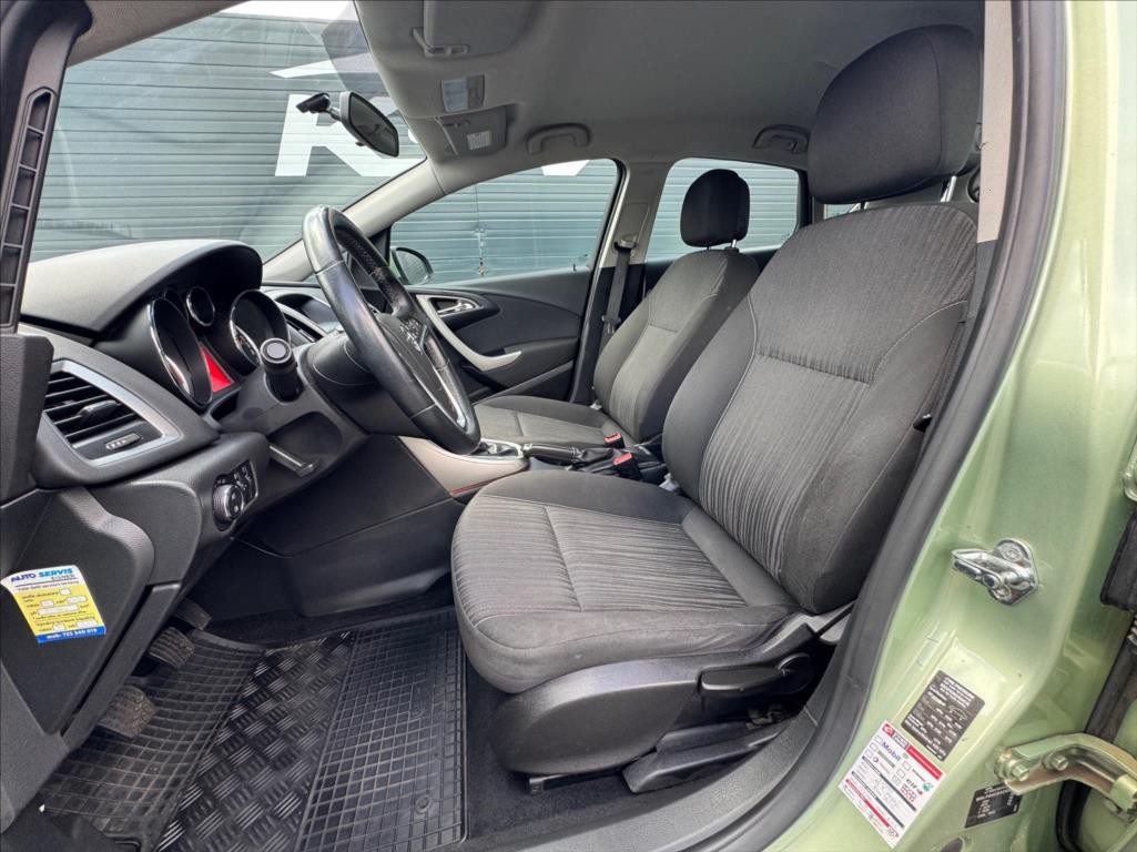 Opel Astra 1,4 (2012) - 6