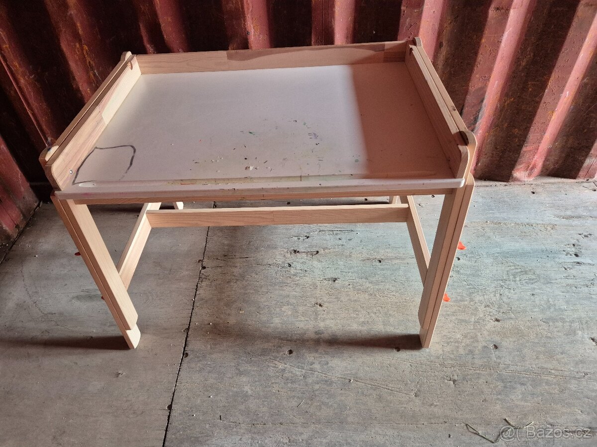 Dětský nábytek ikea stuva-smastad + dve postele ve tvaru aut - 6