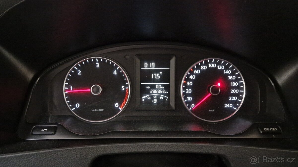 VW Multivan 2.0TDI 103kW, Webasto na DO - 6