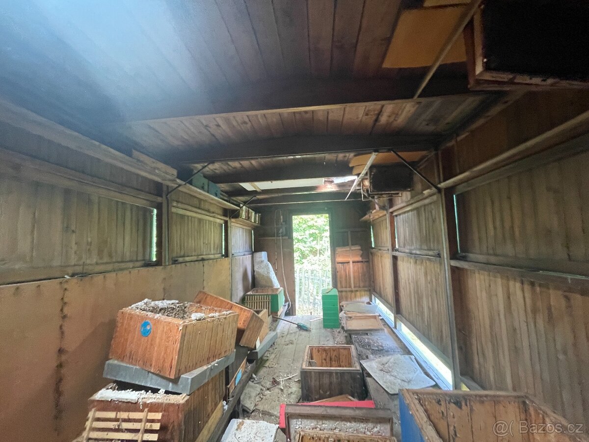 Včelín maringotka - 6