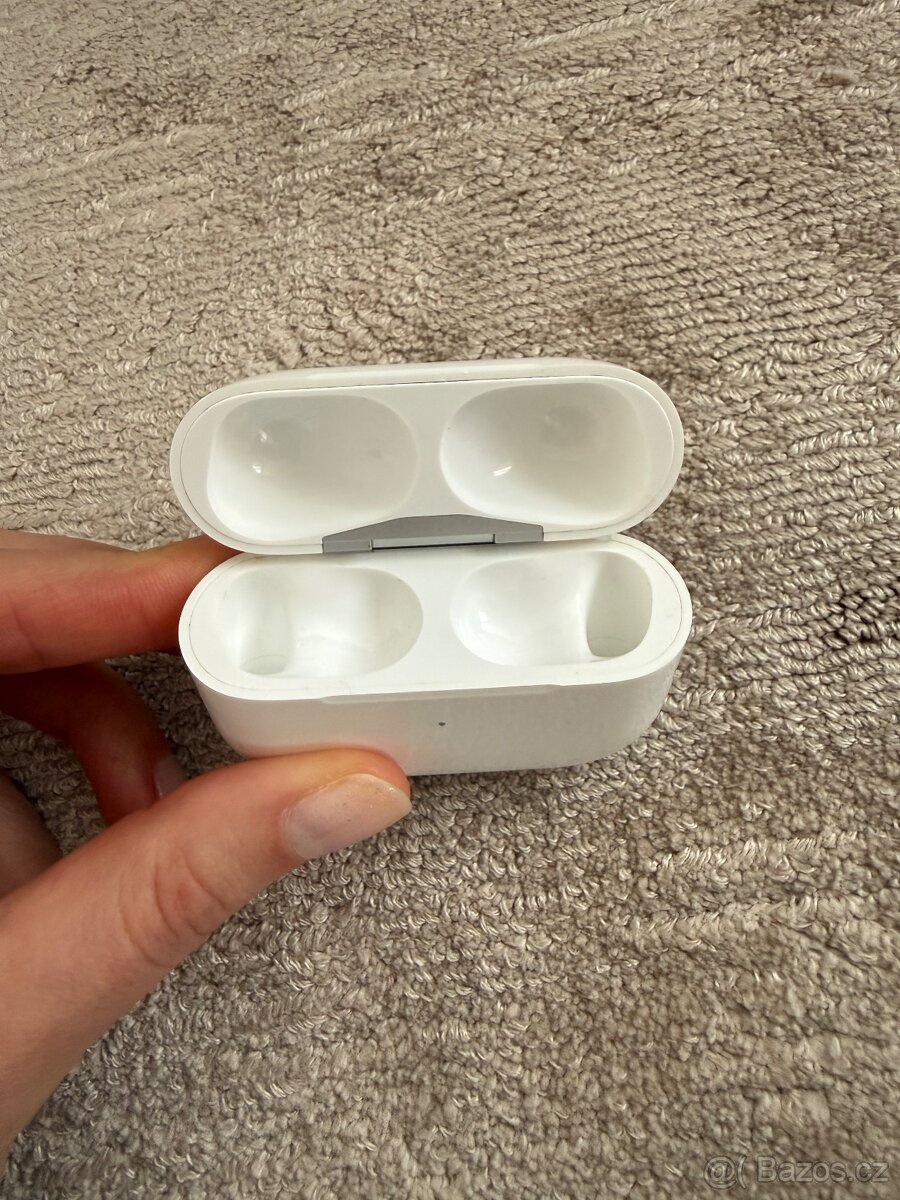 Apple AirPods PRO - 6