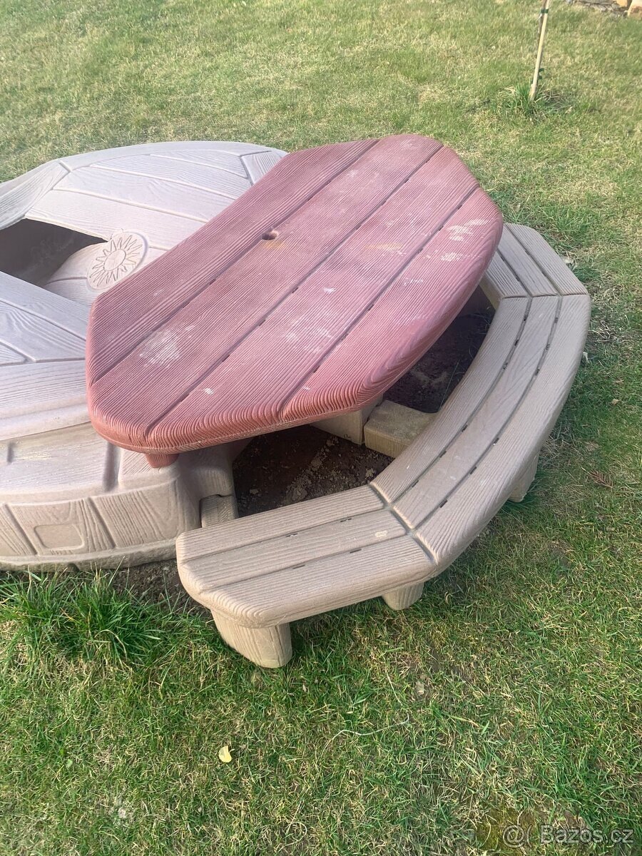 Pískoviště STEP2 + domeček STEP2 - 6