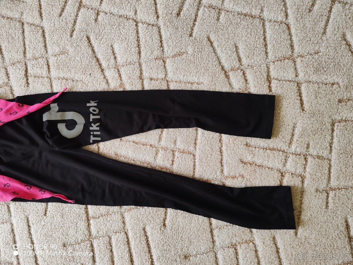 Souprava TikTok (Legíny + Tričko) - 6