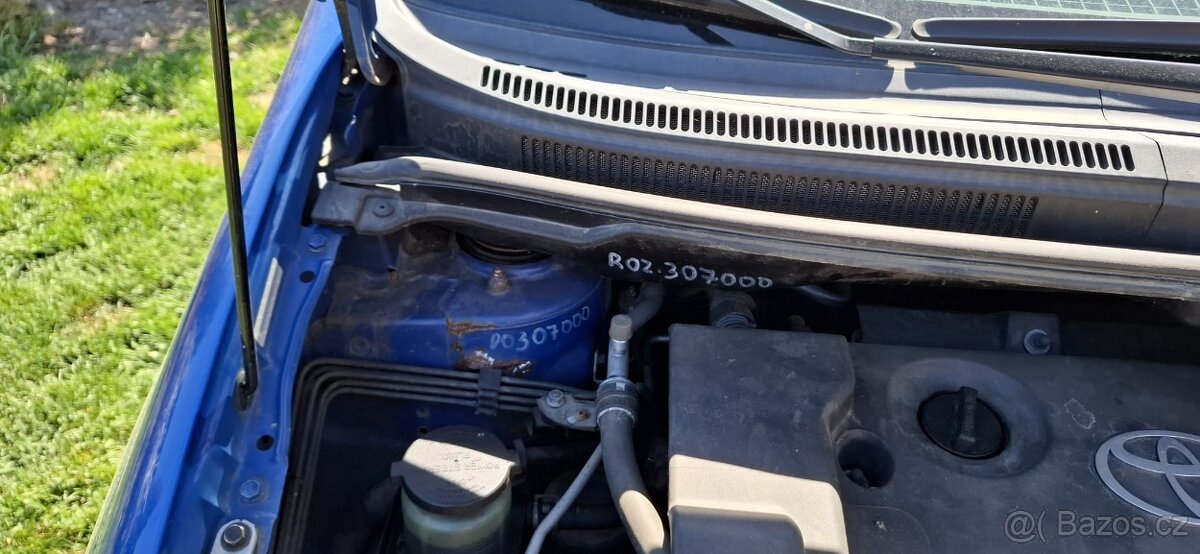 Toyota Corolla Verso - 6