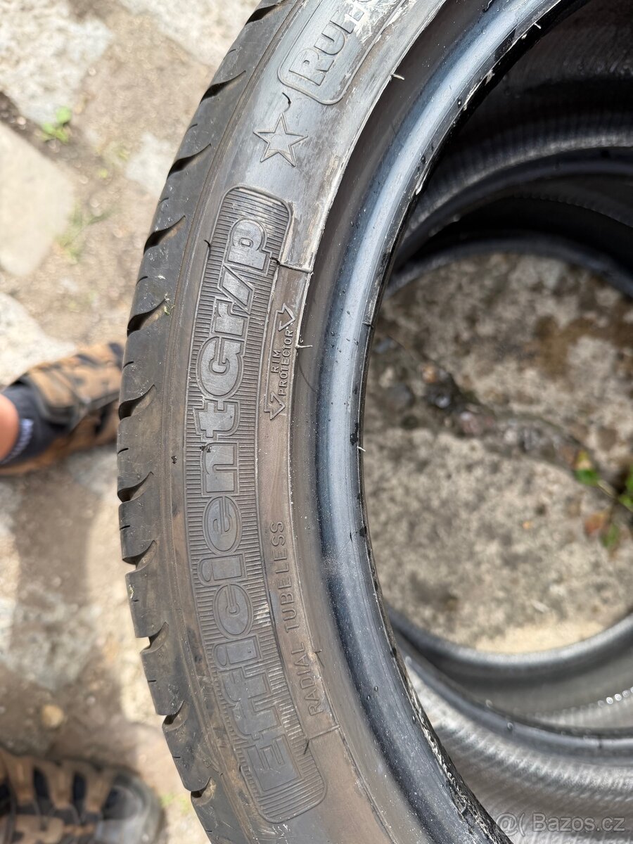 Letní pneu 255/40/18 - 6