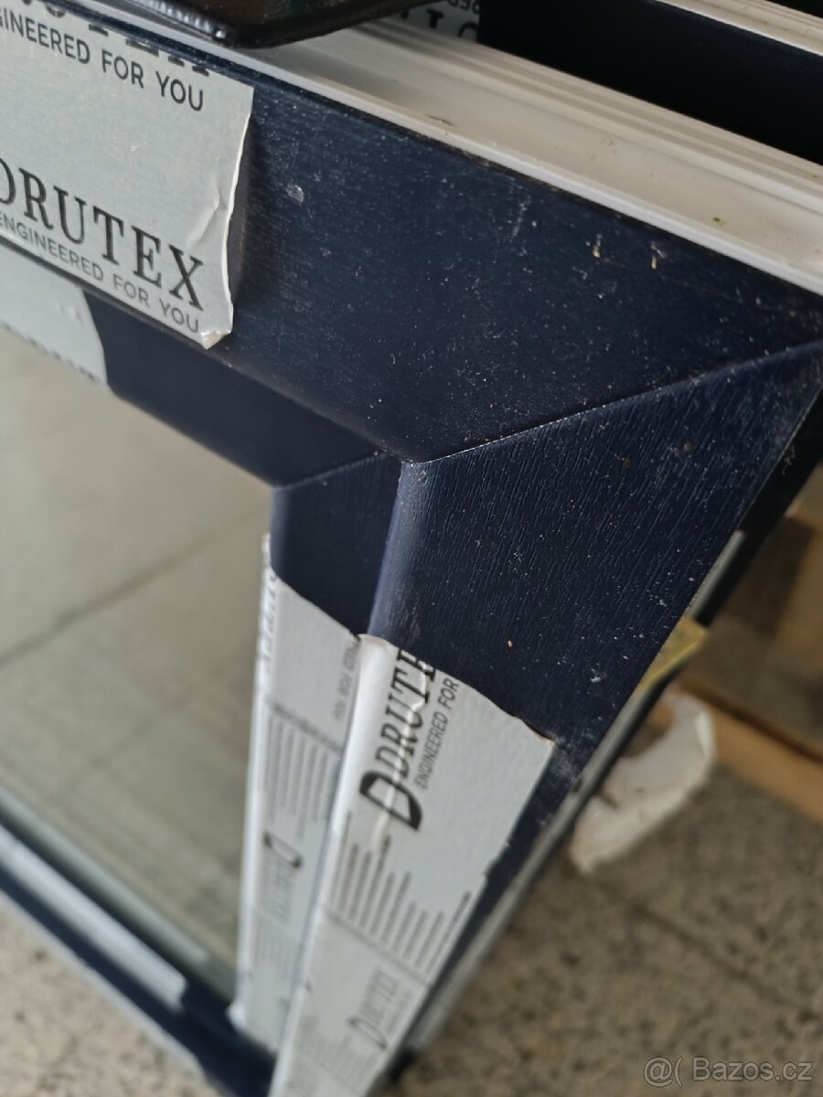 Okna PVC tmavě modrá/bílá, nová, dvojsklo - MIX rozměrů - 6